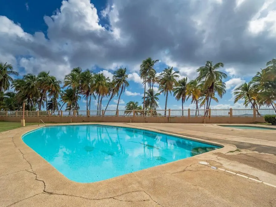 Steps To Beach, Ocean View, Pool Luquillo